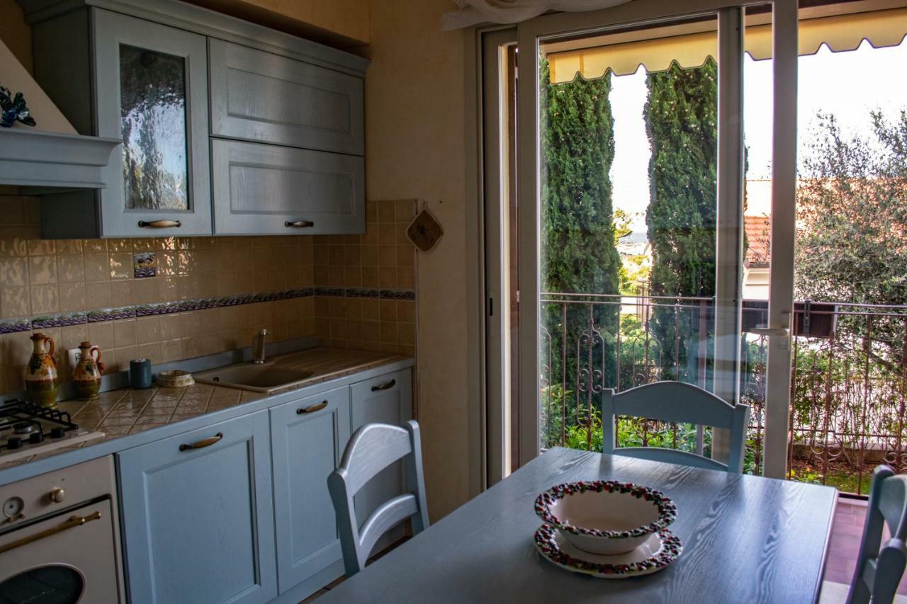 Villa Pineland Borghetto Santo Spirito Eksteriør bilde