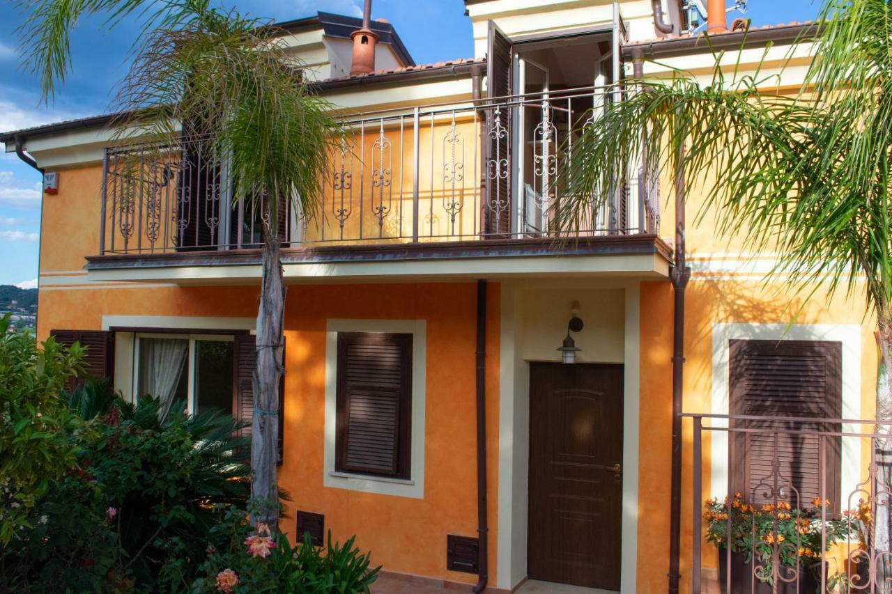 Villa Pineland Borghetto Santo Spirito Eksteriør bilde